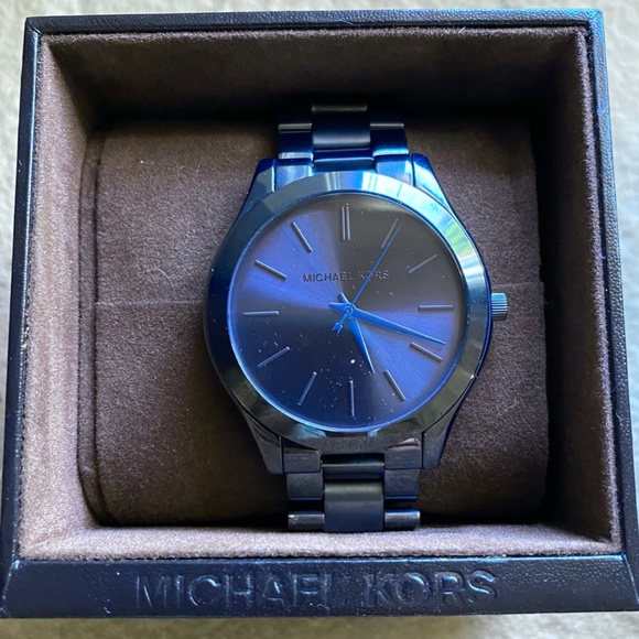 Michael Kors MK3419 Slim Runway Blue Dial Blue Sta - Picture 4 of 4